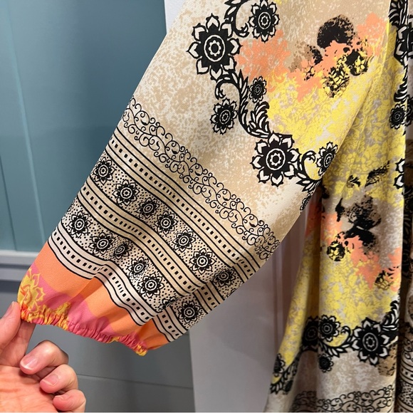 Style & Co. Peach Tan Elastic Hem Long Sleeve Button Front Blouse. Size XL. - Picture 7 of 11